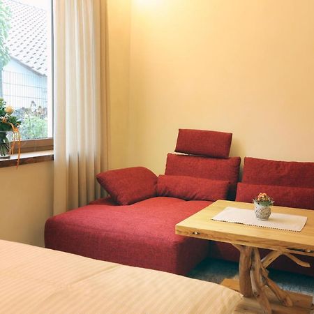 Gaestehaus Alte Glaserei Neustadt an der Weinstraße Buitenkant foto