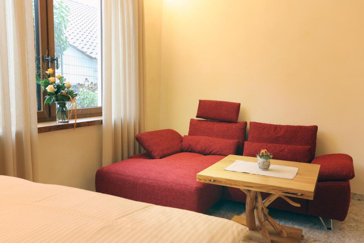 Gaestehaus Alte Glaserei Neustadt an der Weinstraße Buitenkant foto